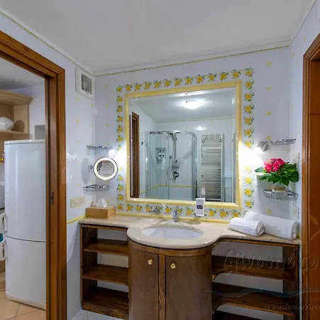 Romantic Casa Corallo - In The Center Of Positano